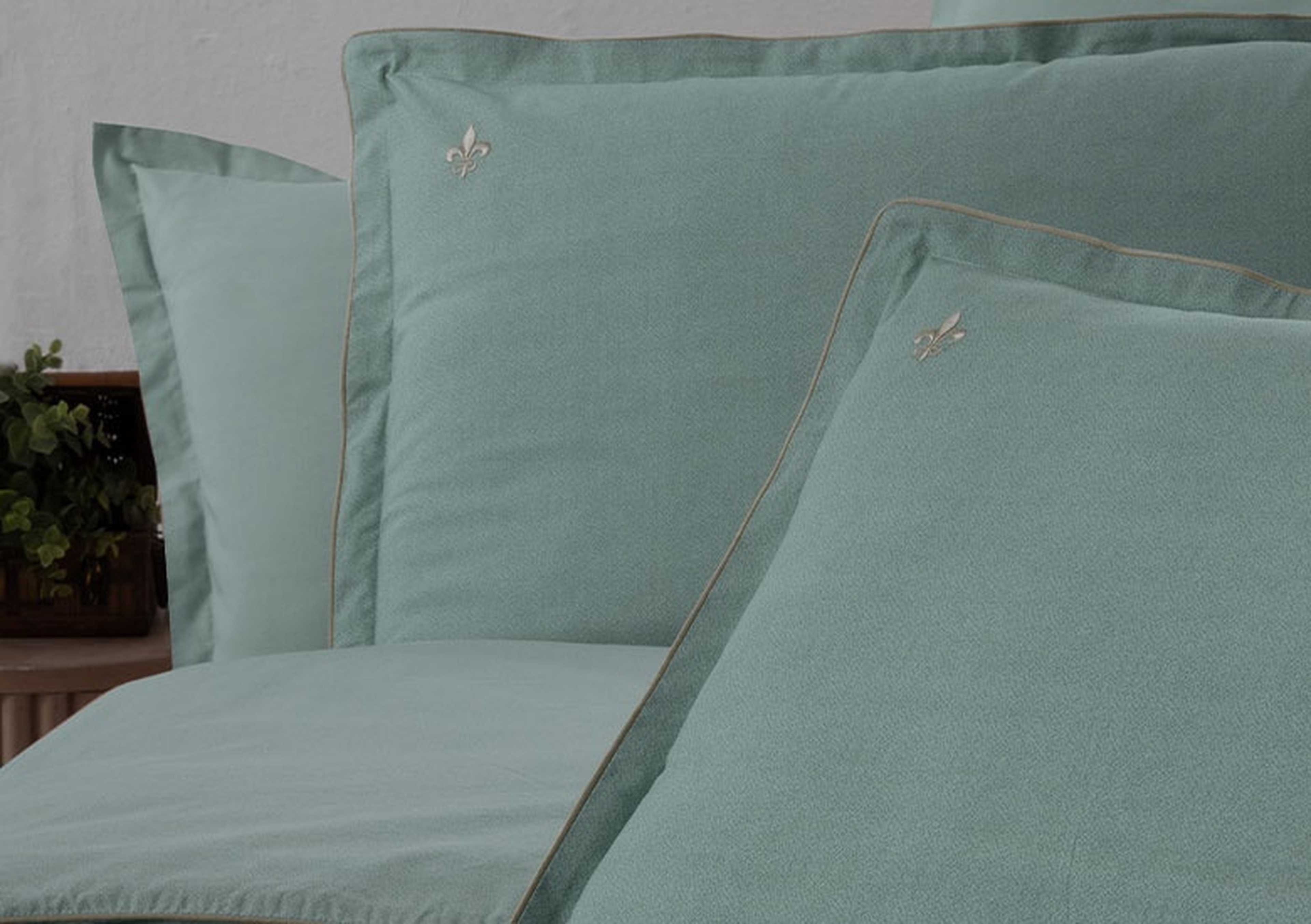 Zarif ve Dayanıklı Tasarım