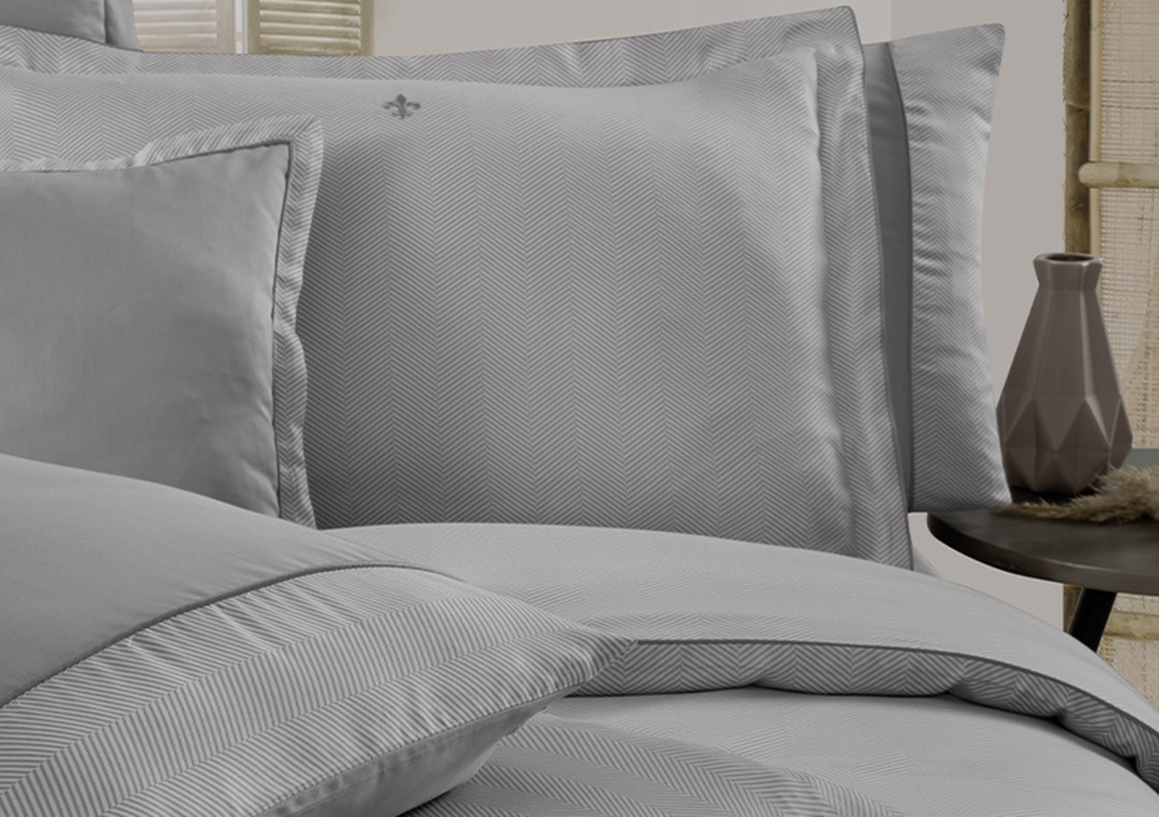 Şıklık ve Dayanıklılığın Buluştuğu Tasarım