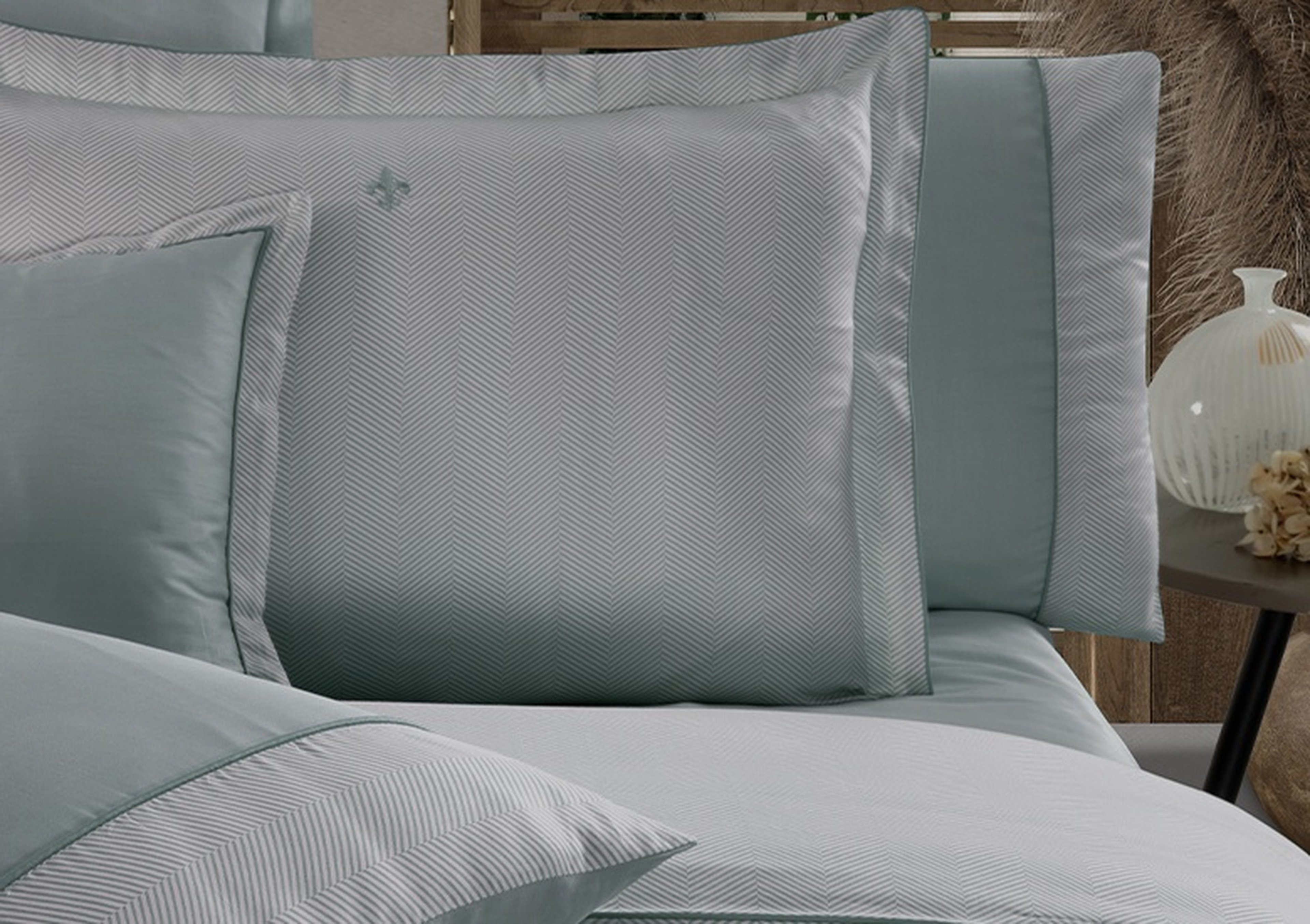 Şıklık ve Dayanıklılığın Buluştuğu Tasarım