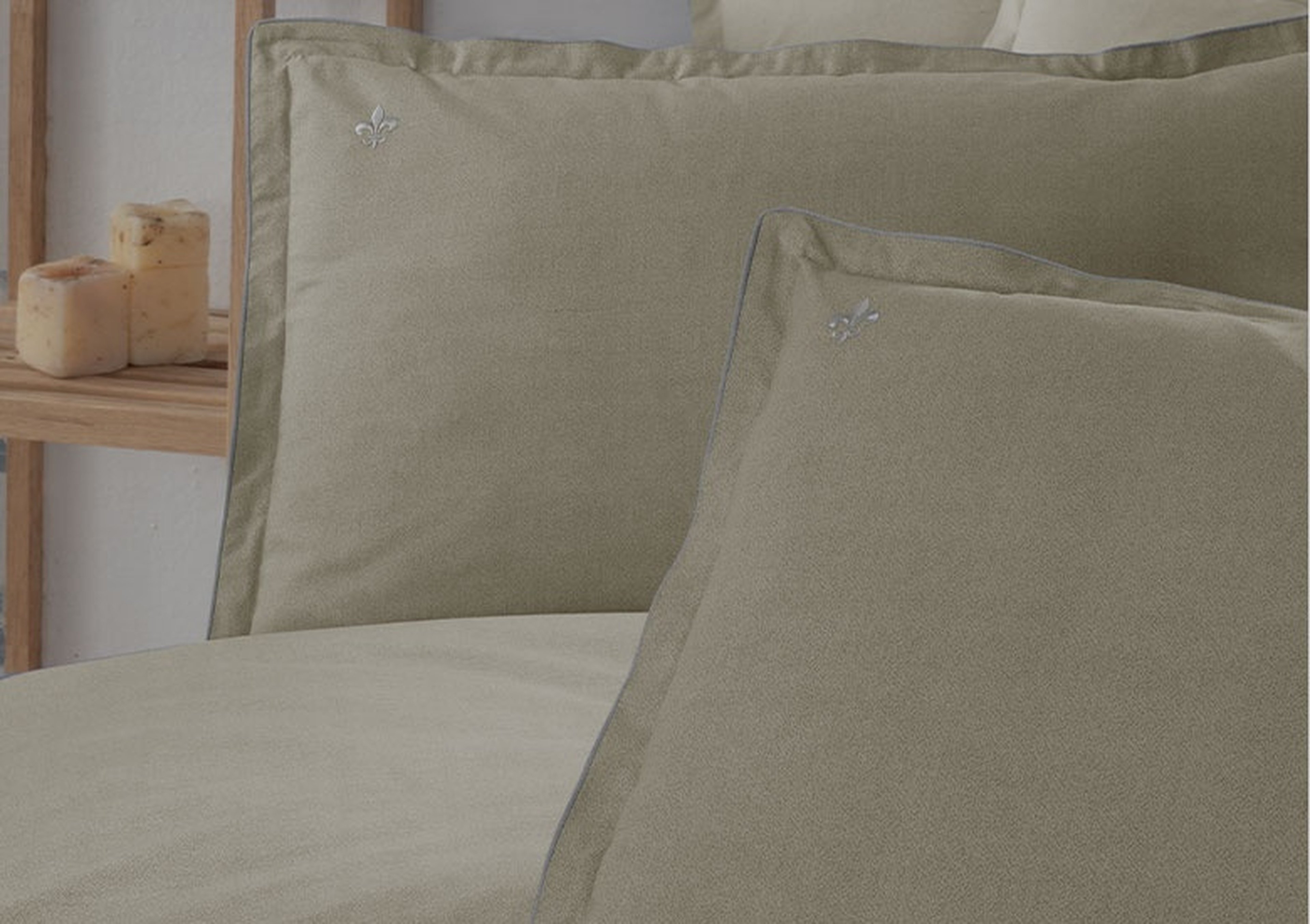 Zarif ve Dayanıklı Tasarım