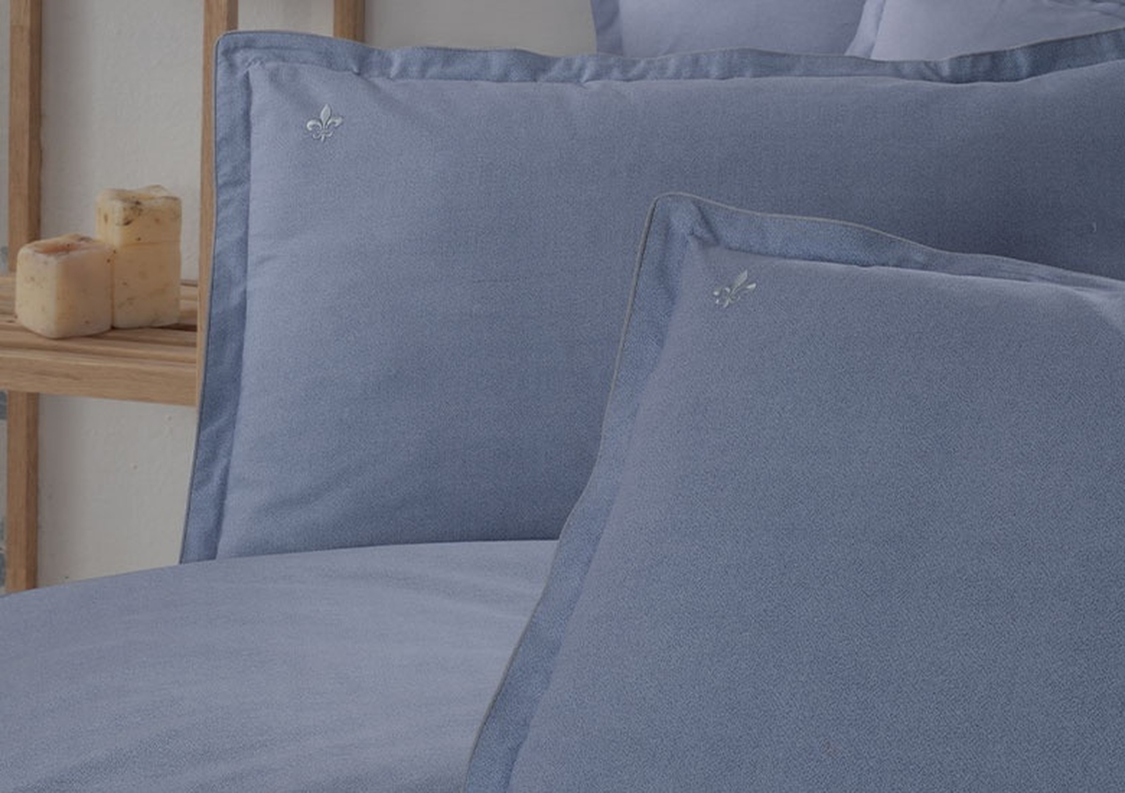 Zarif ve Dayanıklı Tasarım