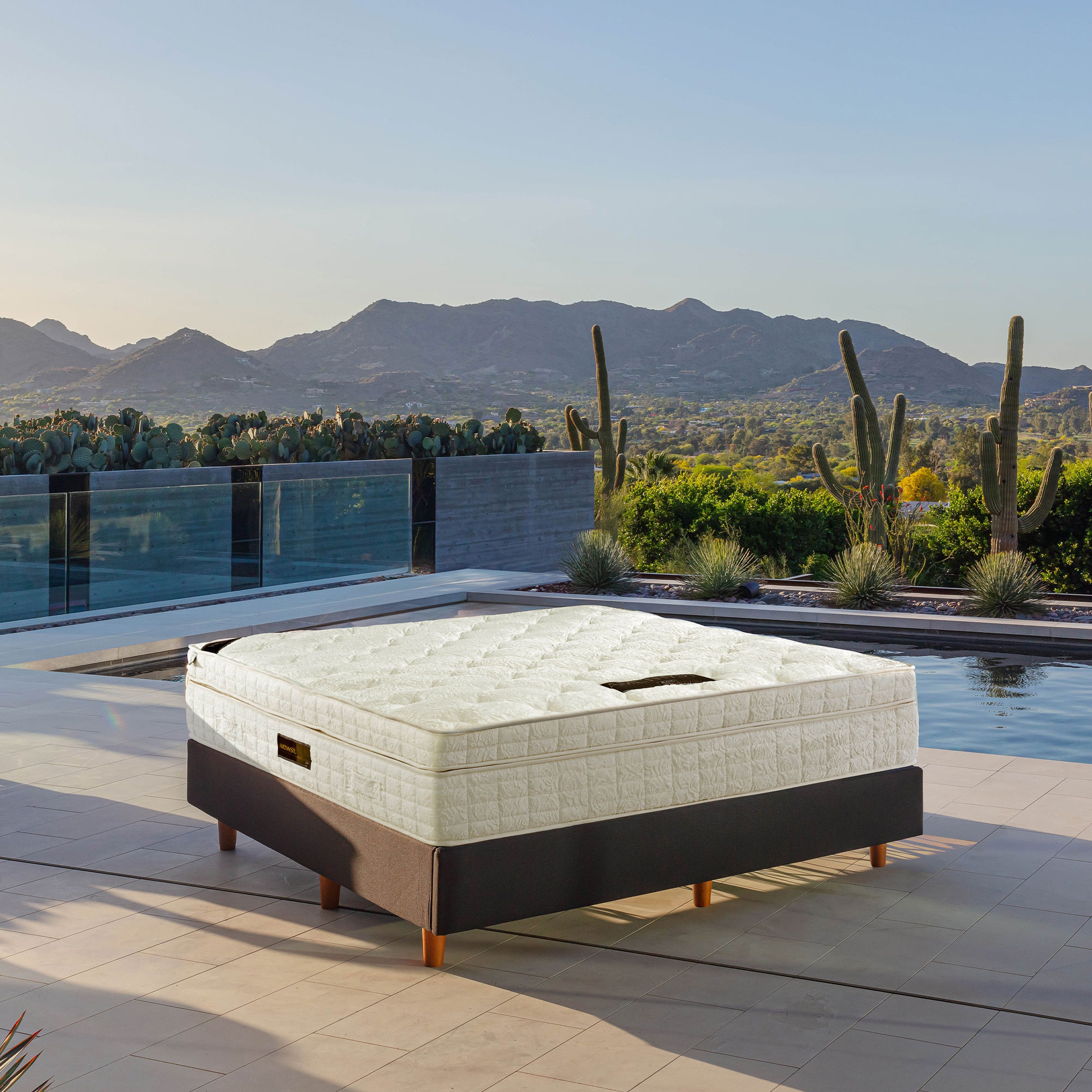 King Koil Amethyste Tay Tüyü Lateks Hybrid Yatak