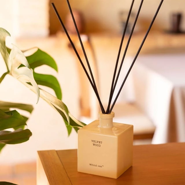 Velvet Wood Çubuklu Oda Kokusu 100 ml