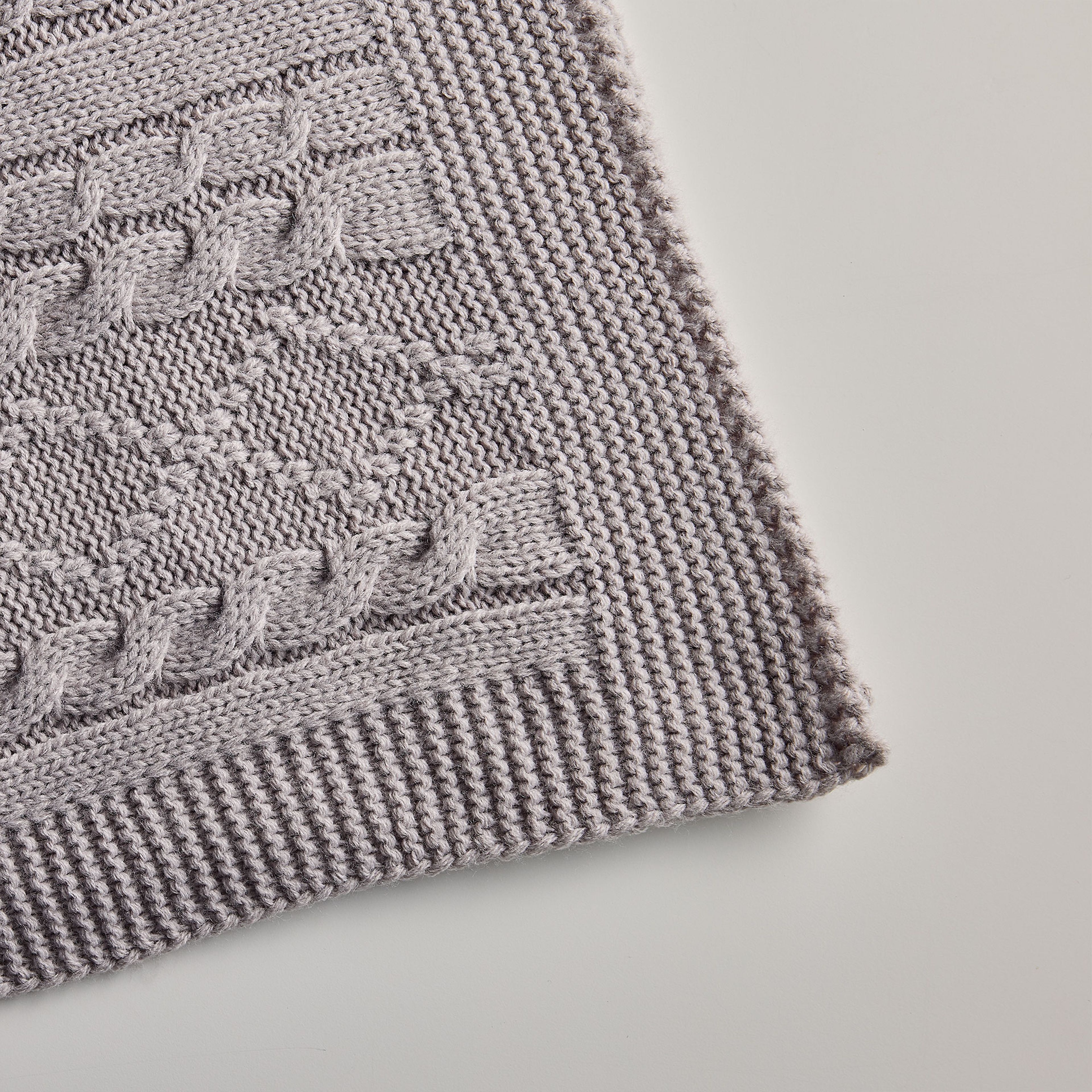 Yatsan Maison Dali Throw TV Battaniyesi Gri