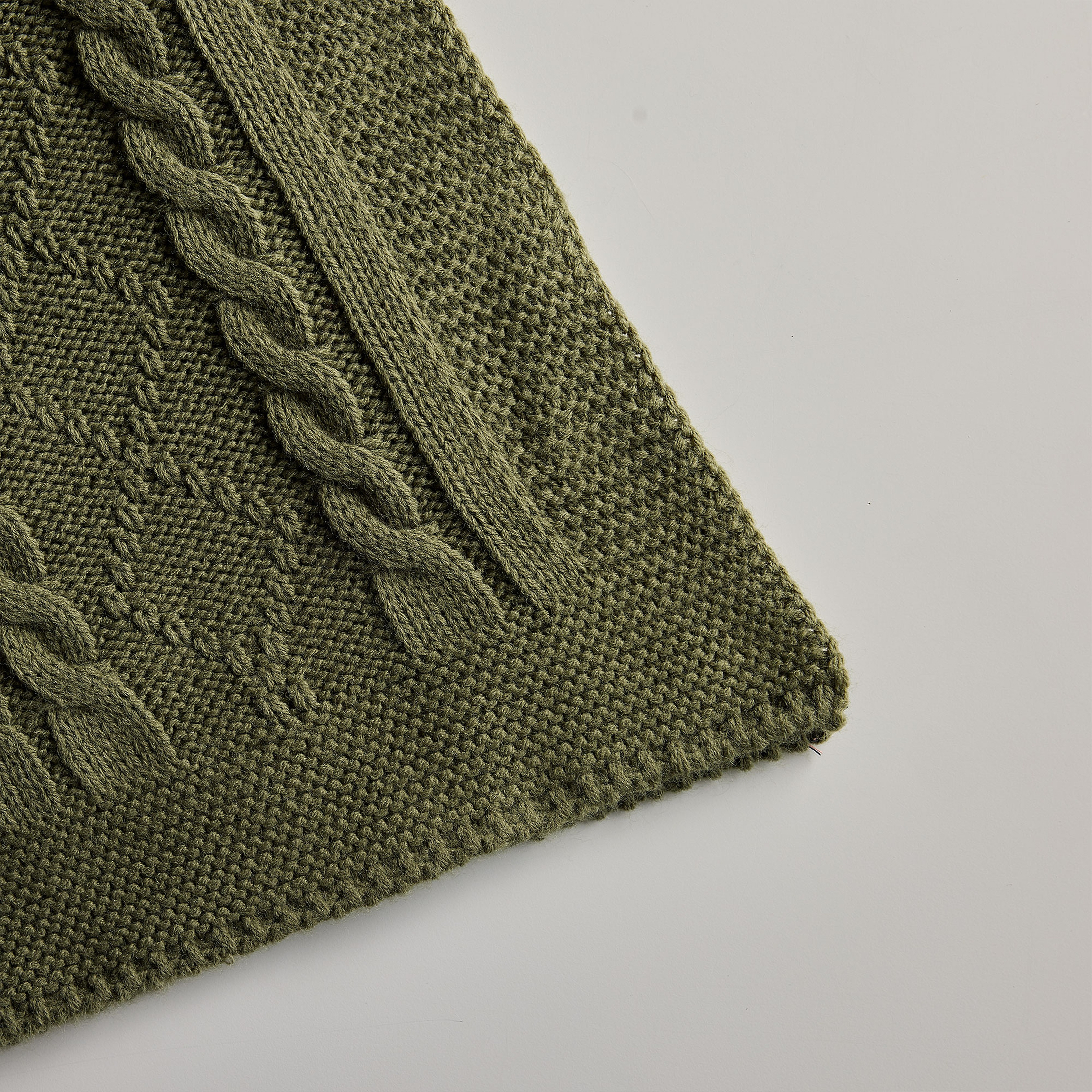 Yatsan Maison Dali Throw TV Battaniyesi Haki