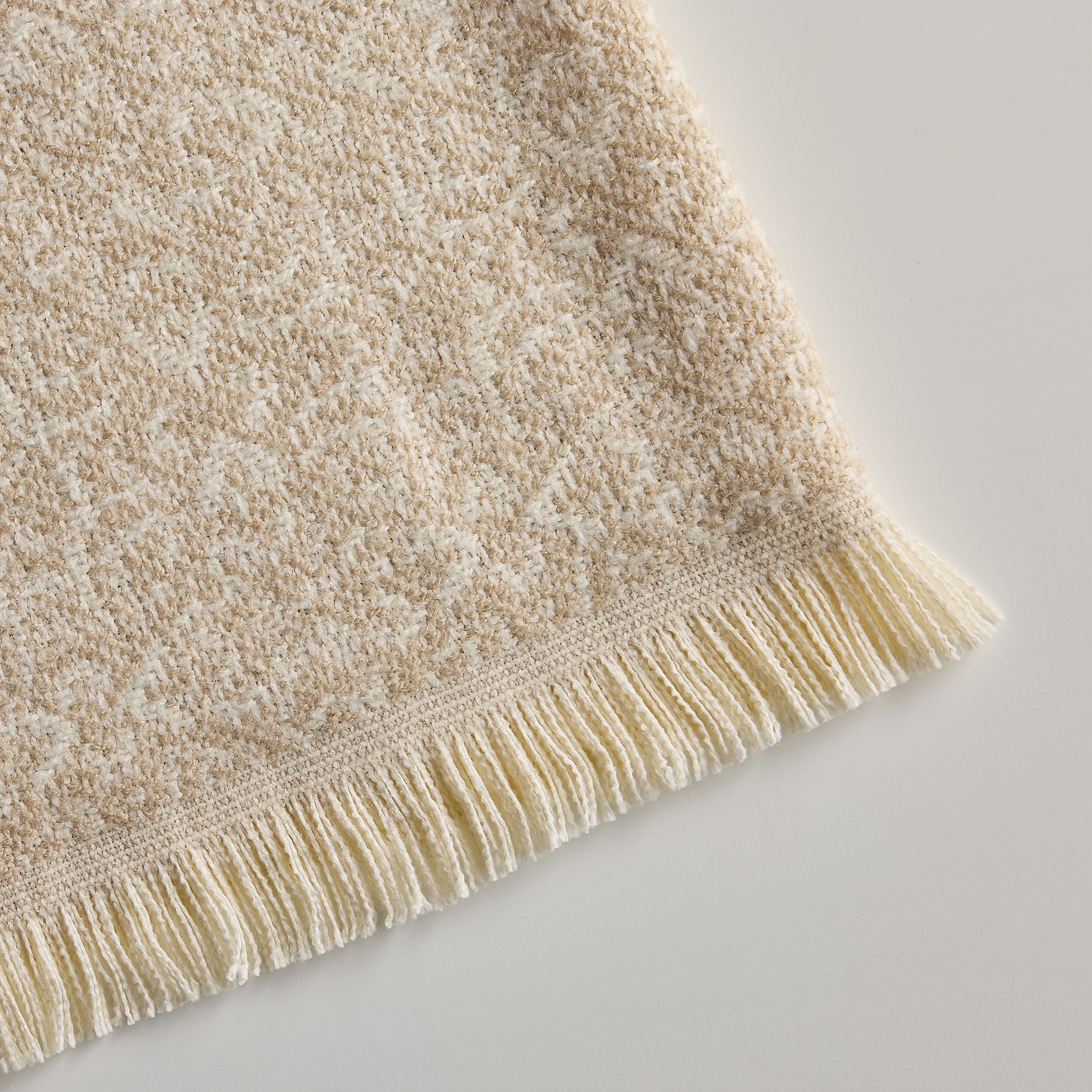 Yatsan Maison Brigid Throw TV Battaniyesi Latte