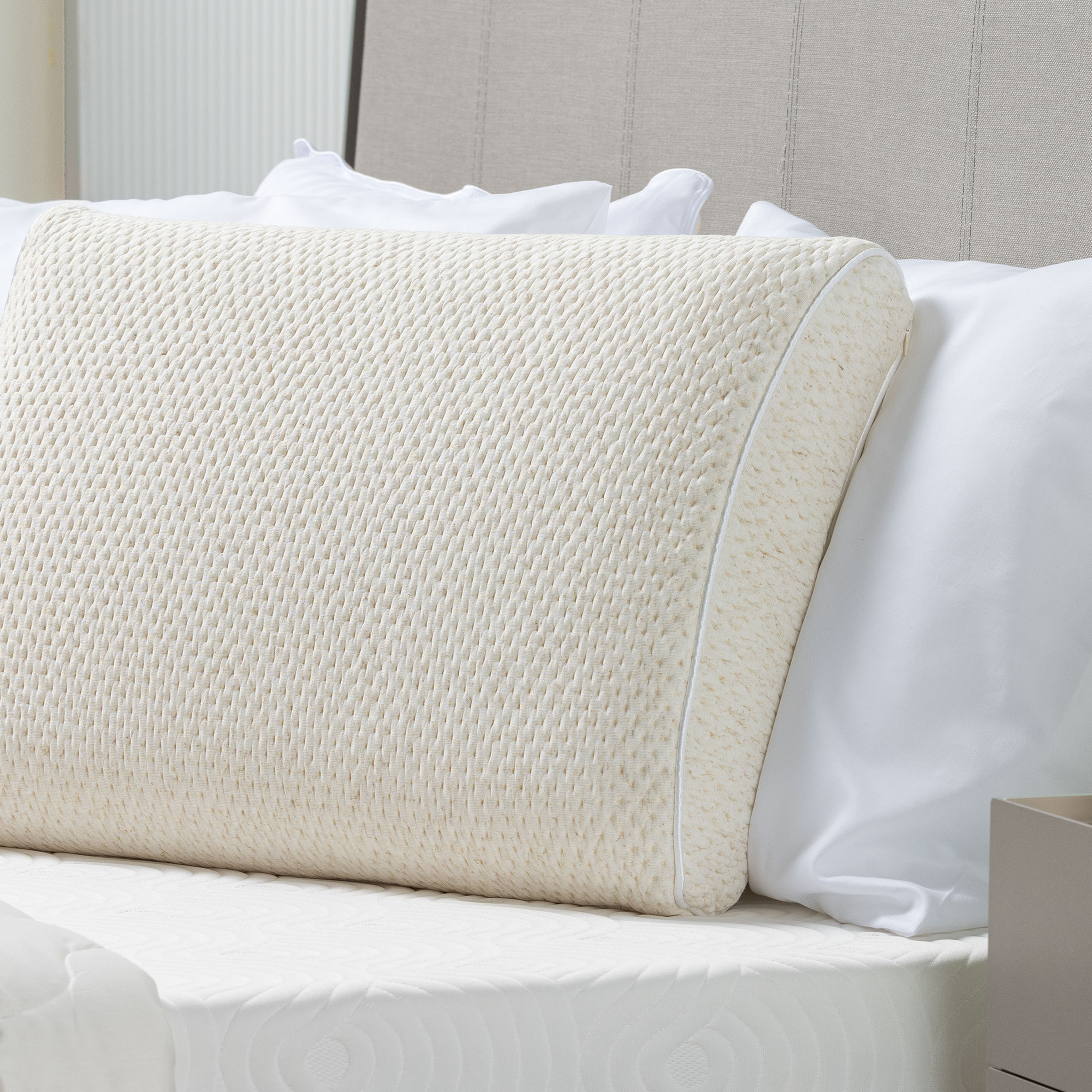 Yatsan Maison Lateks Medium Yastık