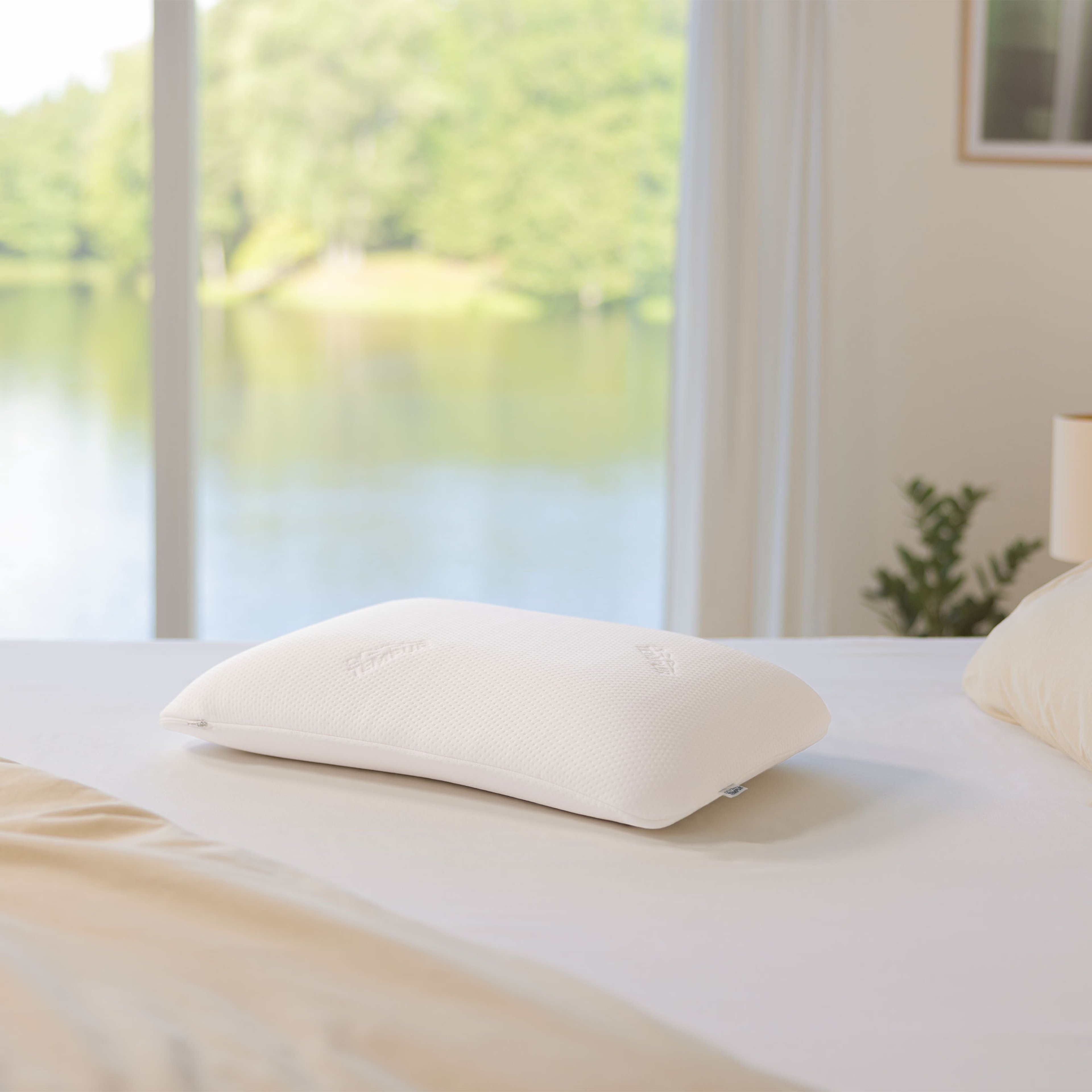 Tempur Symphony Çift Taraflı Kullanılabilir Yastık Medium