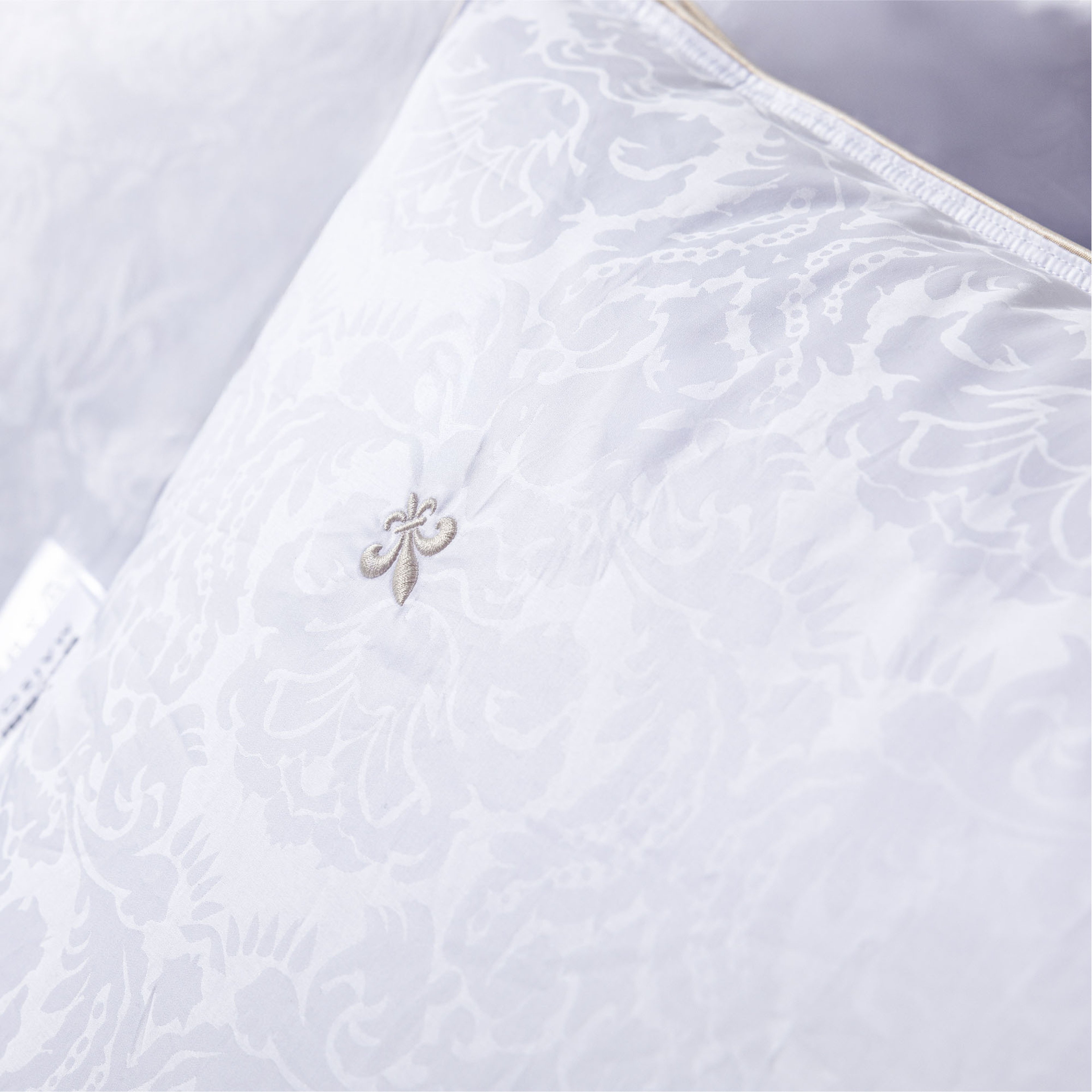 Macar Kaz Tüyü Yastık