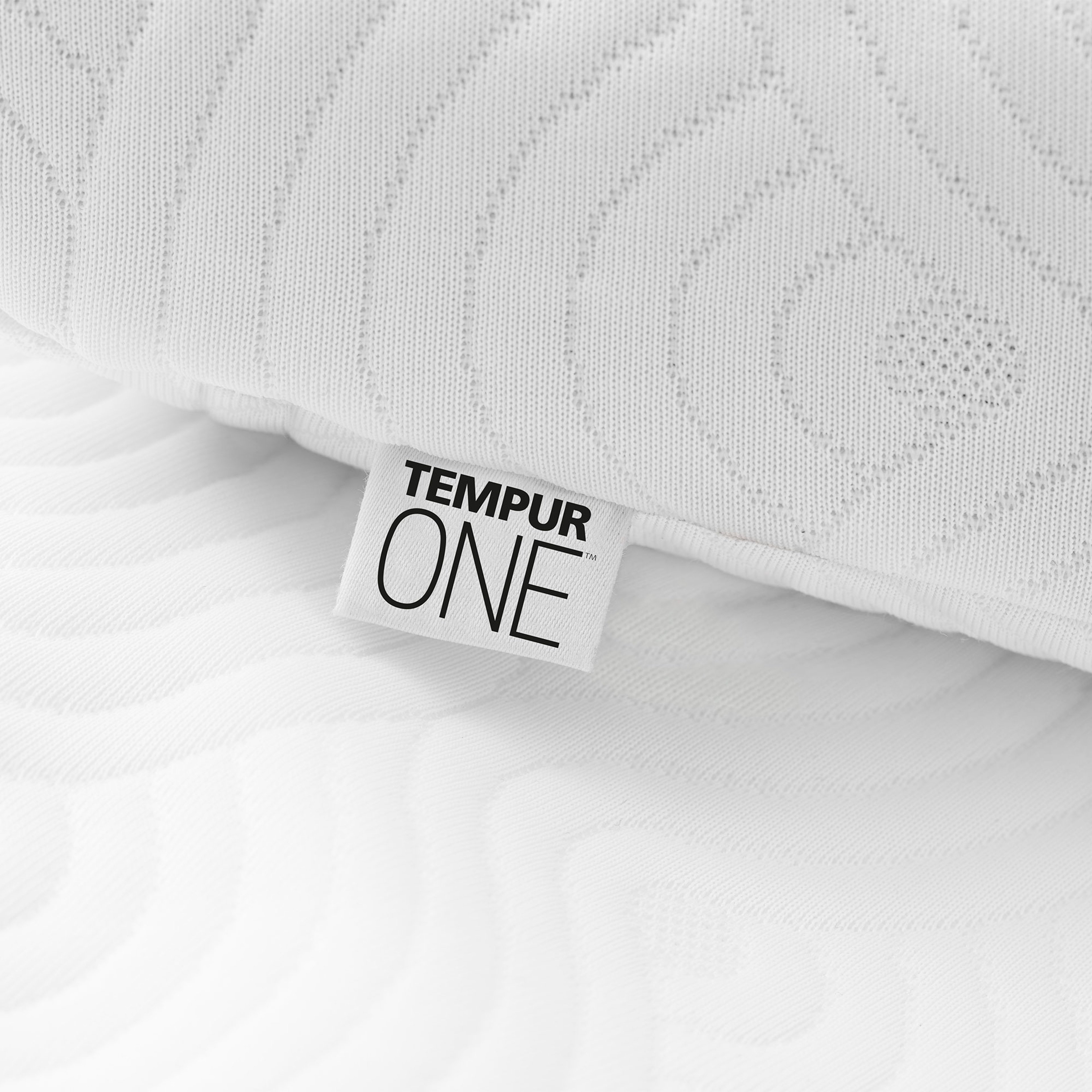 One By Tempur Support Medium Yastık