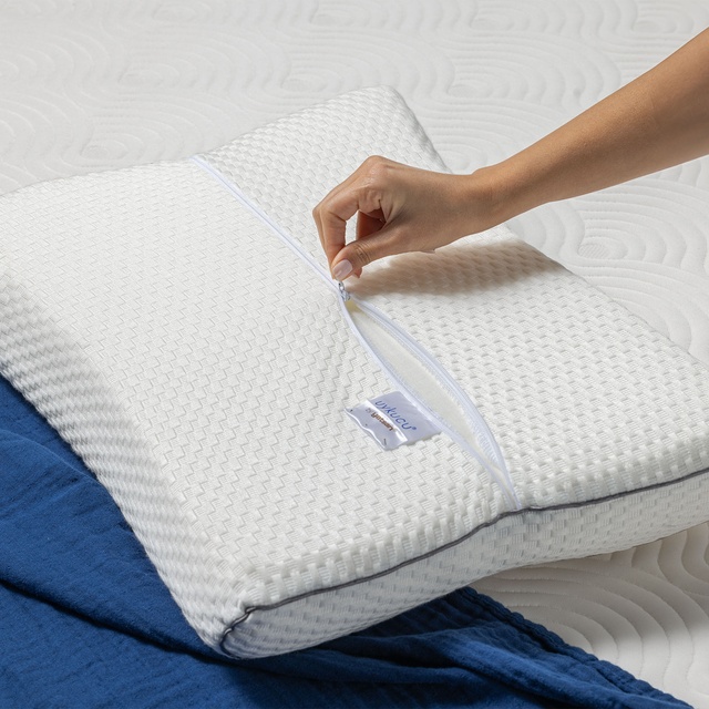 Uykucu Visco Therapy Boyun Destekli Yastık