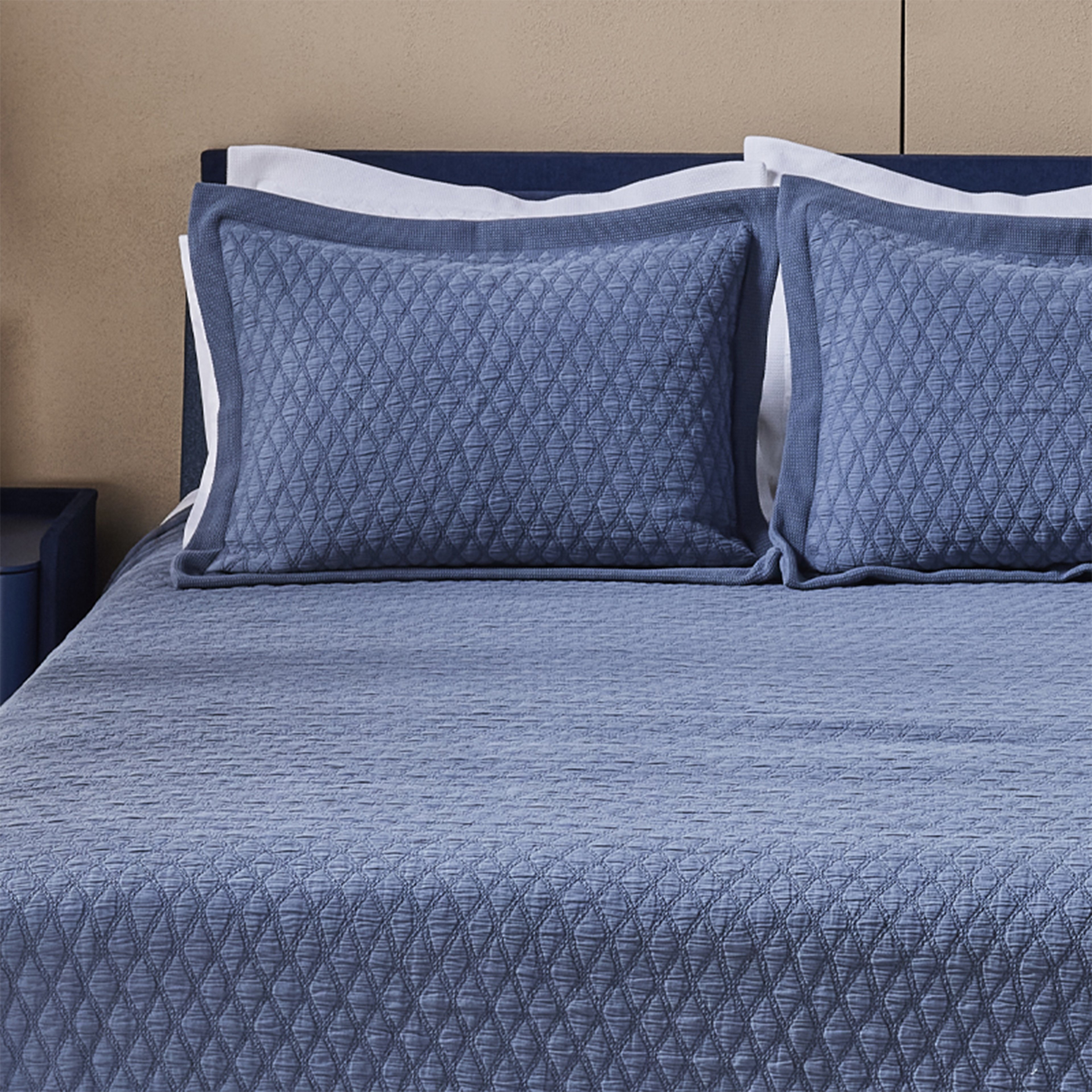 Yatsan Maison Freya Yatak Örtüsü Lacivert