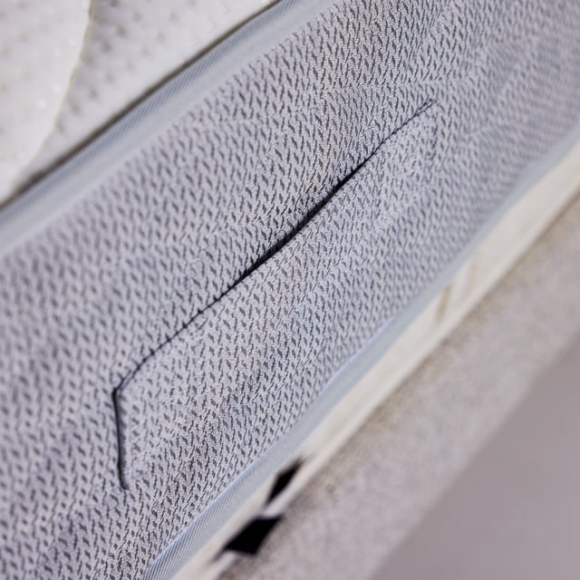 Serta Perfect Sleeper Majesty Yatak