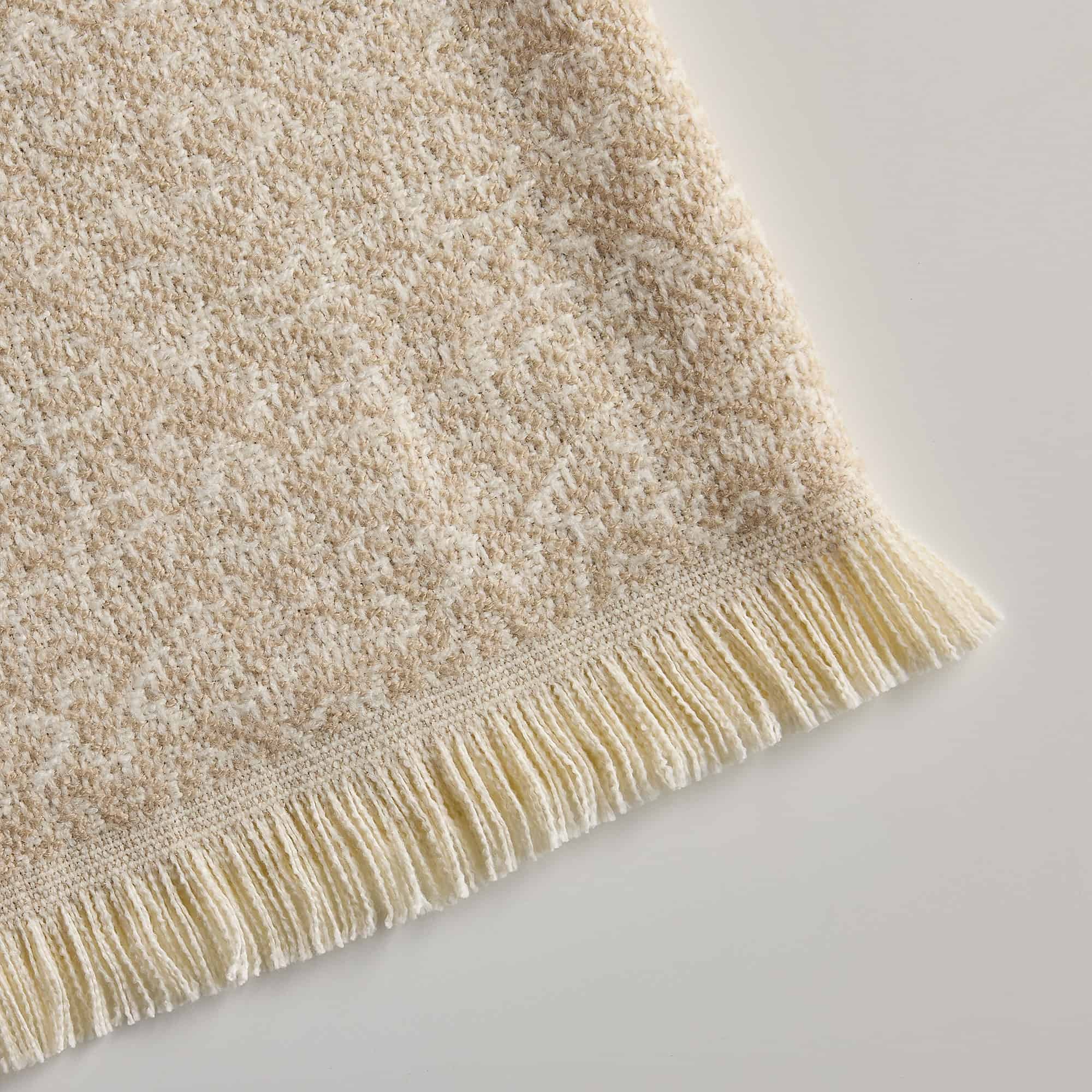 Yatsan Maison Brigid Throw TV Battaniyesi Latte