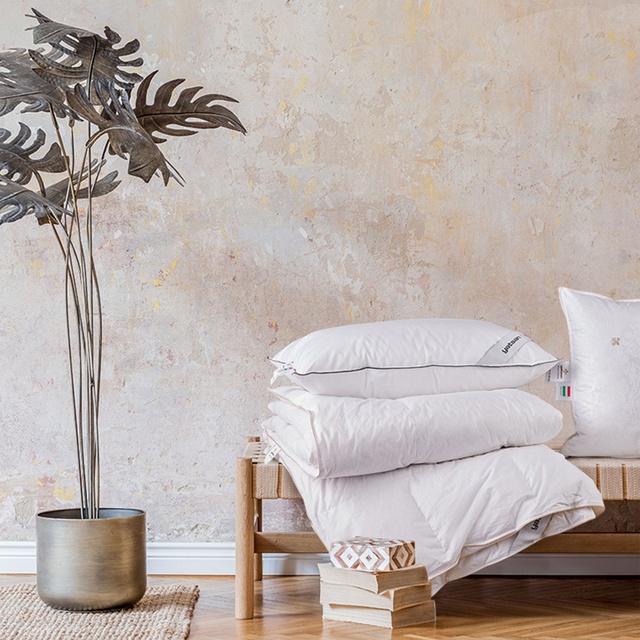 Macar Kaz Tüyü Chamber Yastık