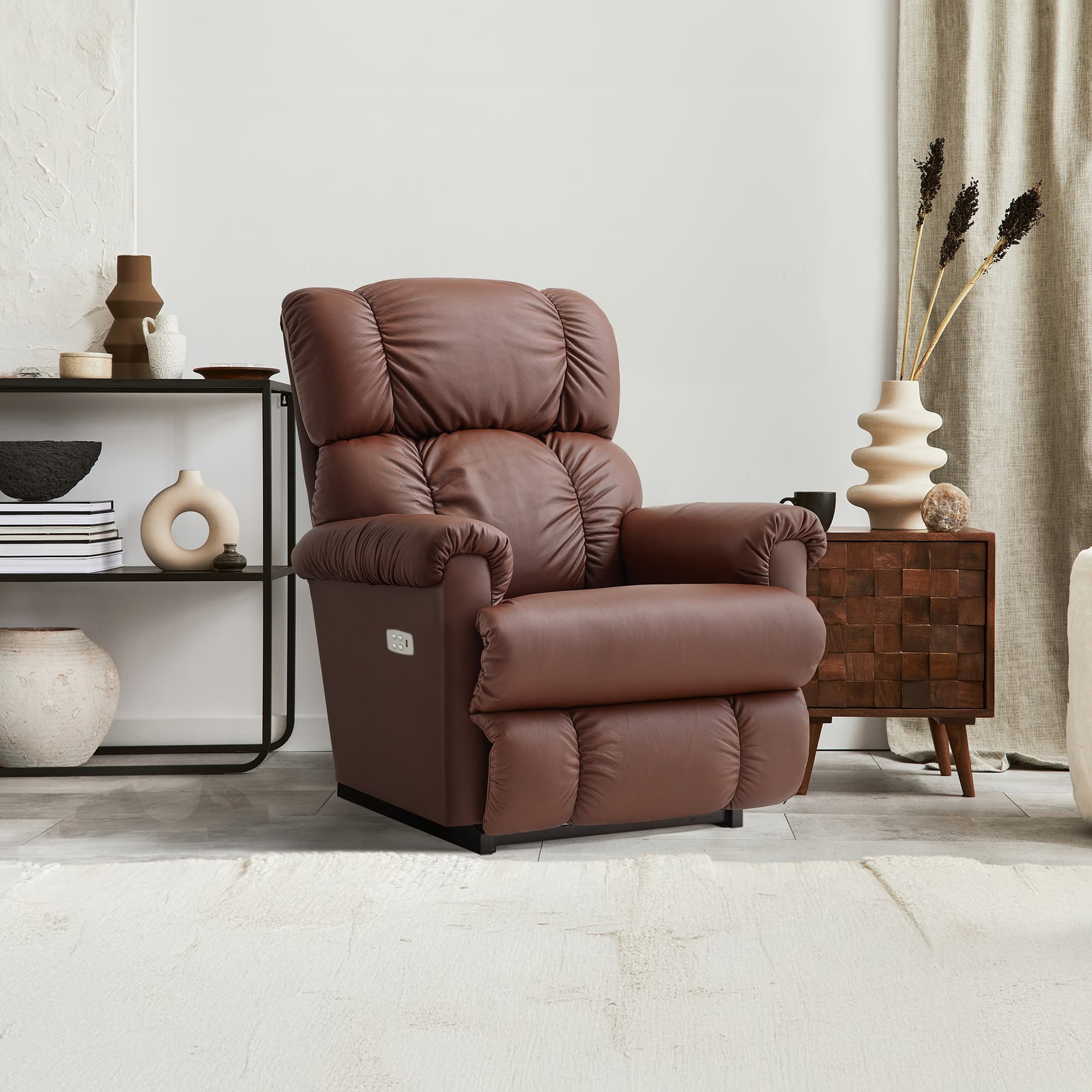 La-Z-Boy Pinnacle Leather Madras Chesnut Elektrikli TV Koltuk